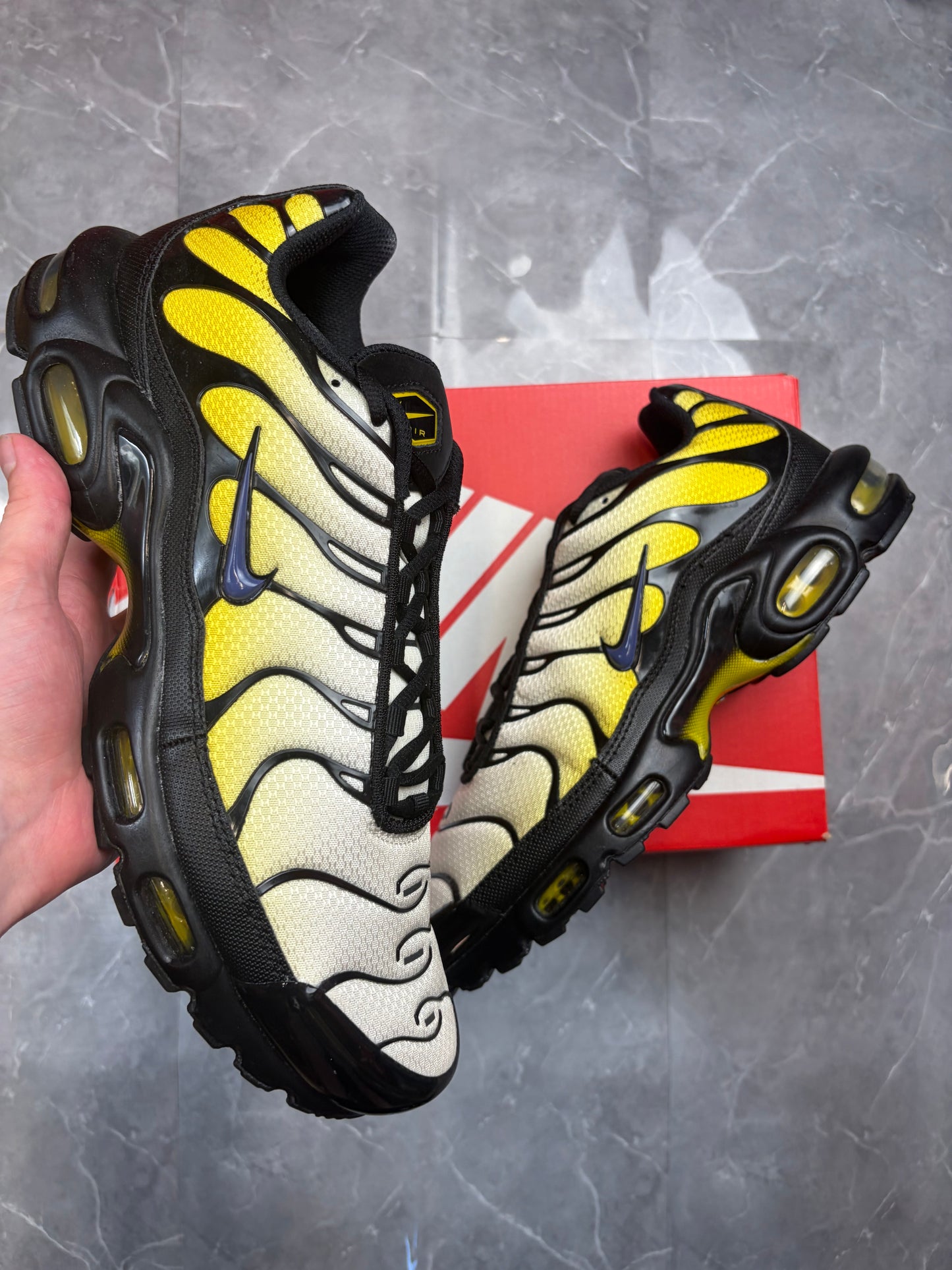 Airmax TN Plus Lightning