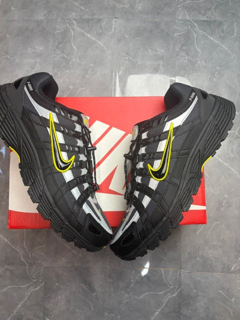 Nike P-6000 Voltage