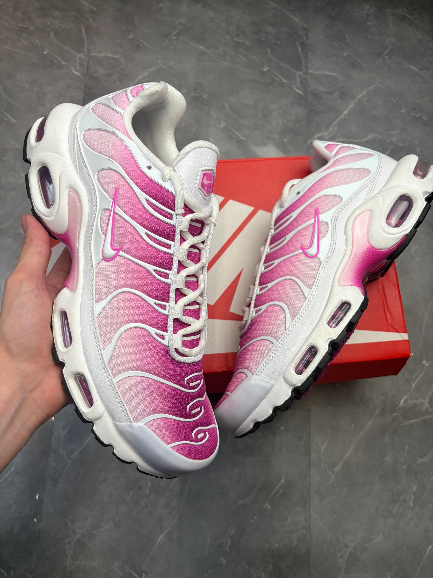 Airmax TN Plus Pink Fade
