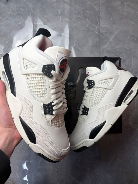 Jordan 4 Flight Club