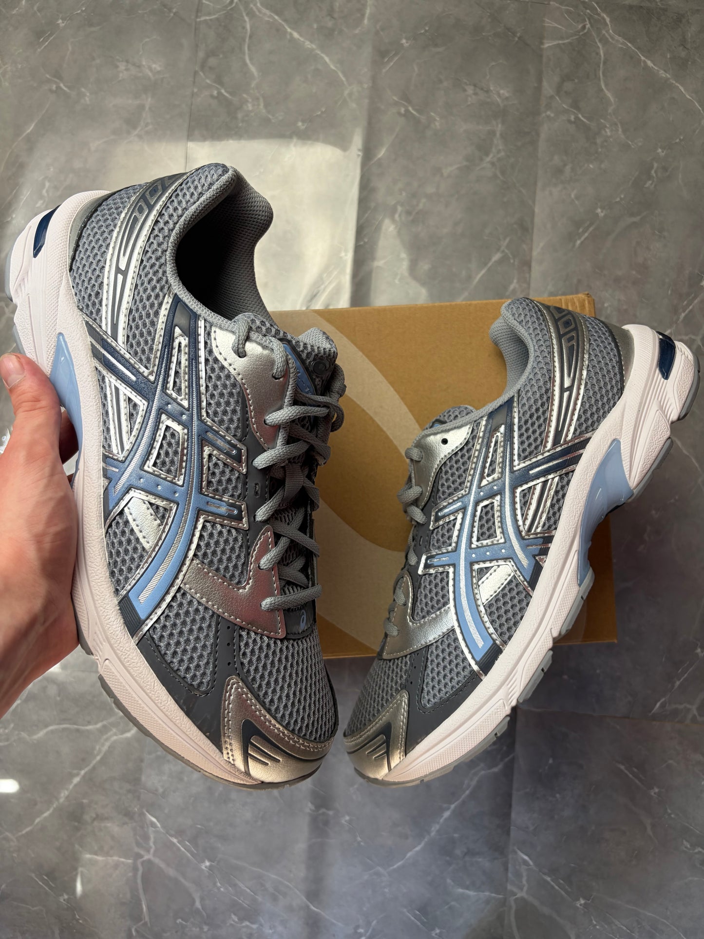 ASICS GEL 11-30 Pure Gravel Silver