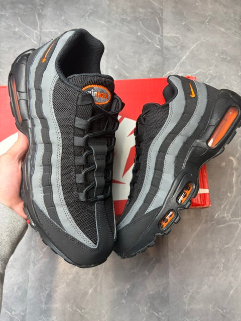Airmax 95 Safety Orange