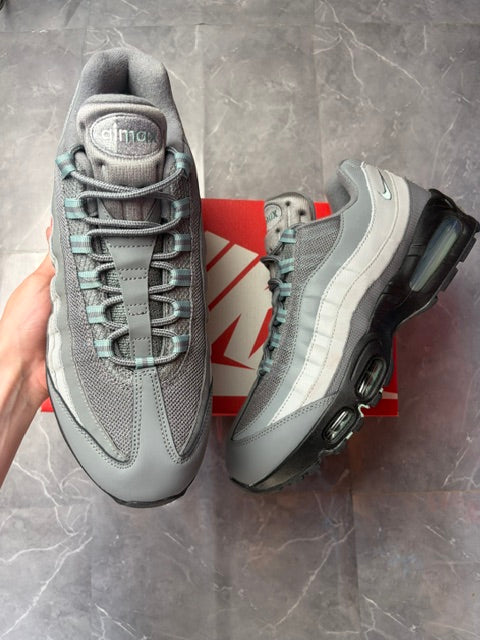 Airmax 95 Smoke Canon Grey