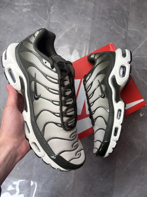 Airmax TN Plus Khaki Green