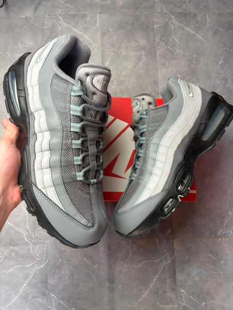 Airmax 95 Smoke Canon Grey